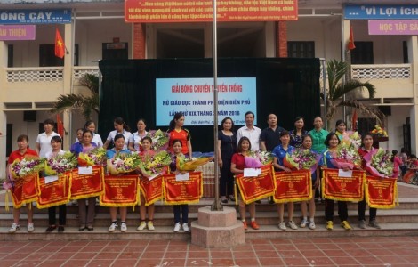 giai-bong-chuyen-truyen-thong-nu-giao-duc-thanh-pho-Dien-Bien-Phu-lan-thu-XIX.jpg